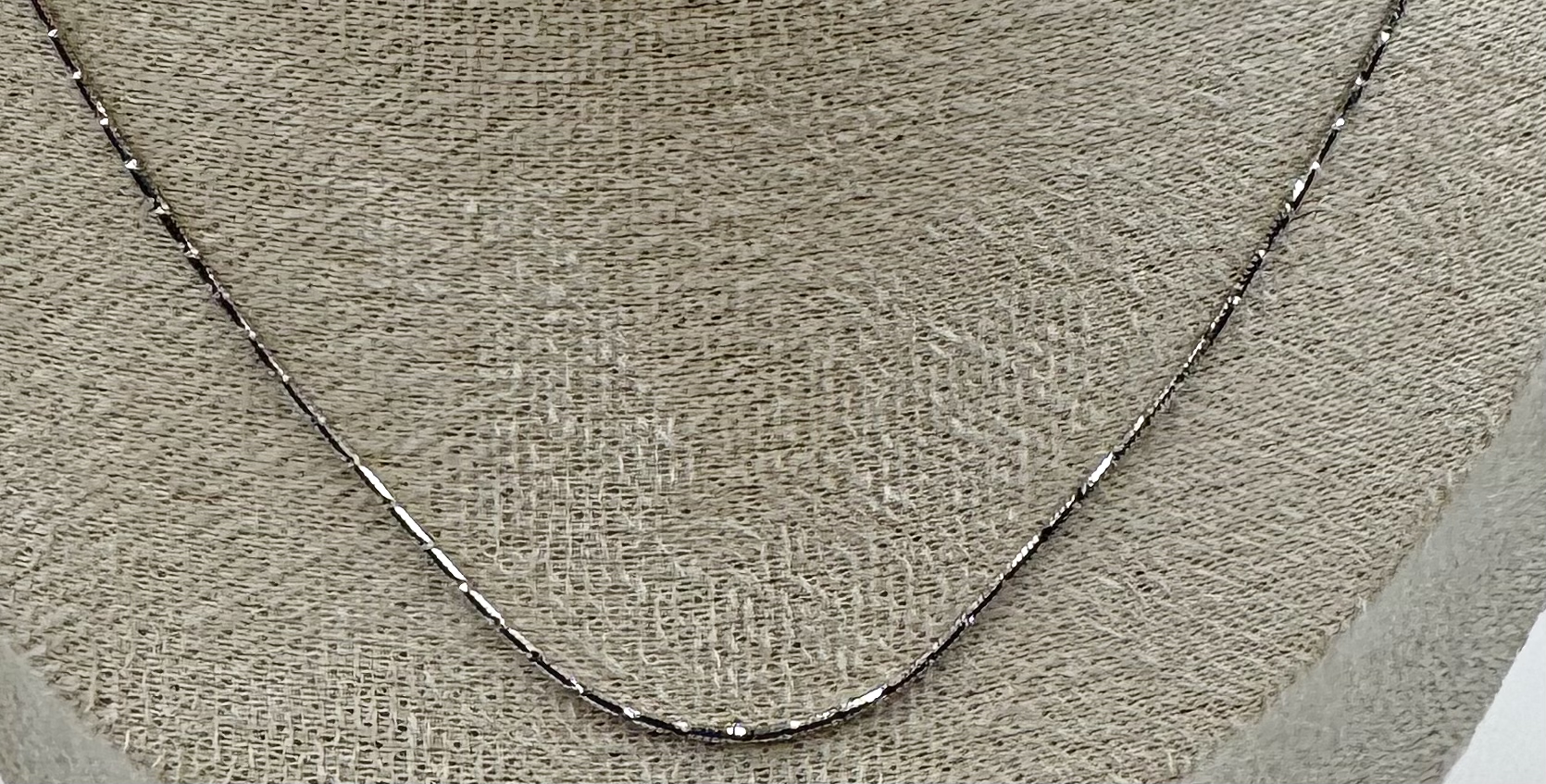92.5 Sterling Silver Noir Whisper Chain - Image 2