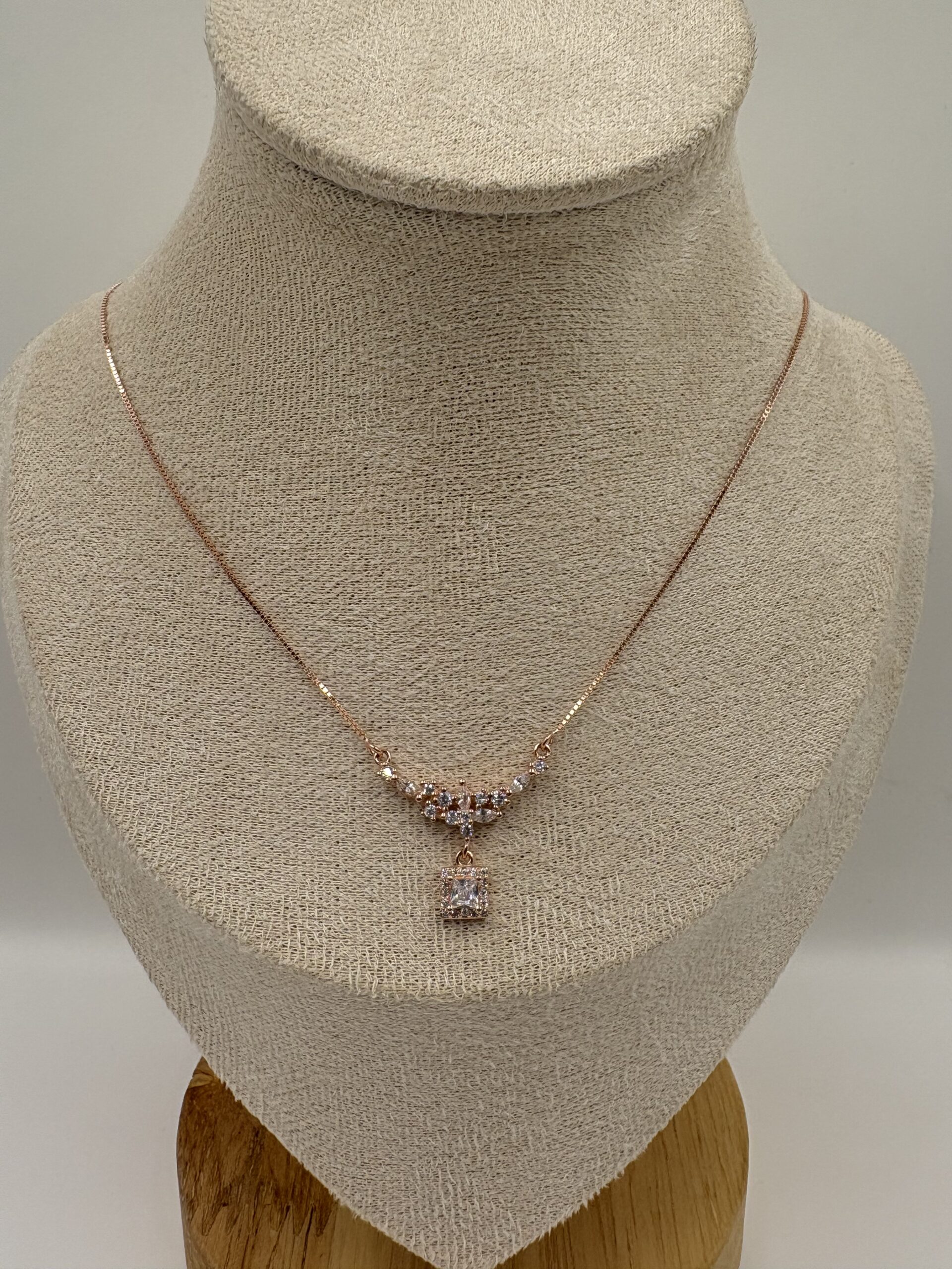 92.5 Sterling Silver Rosé Radiance Drop Pendant Necklace